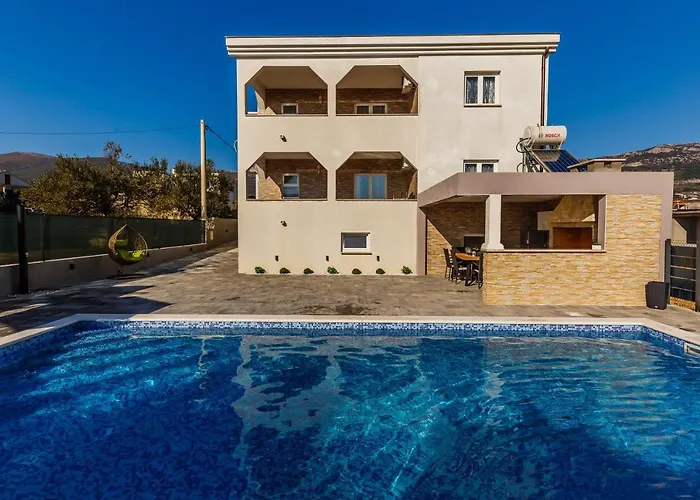 Villa Lamarin