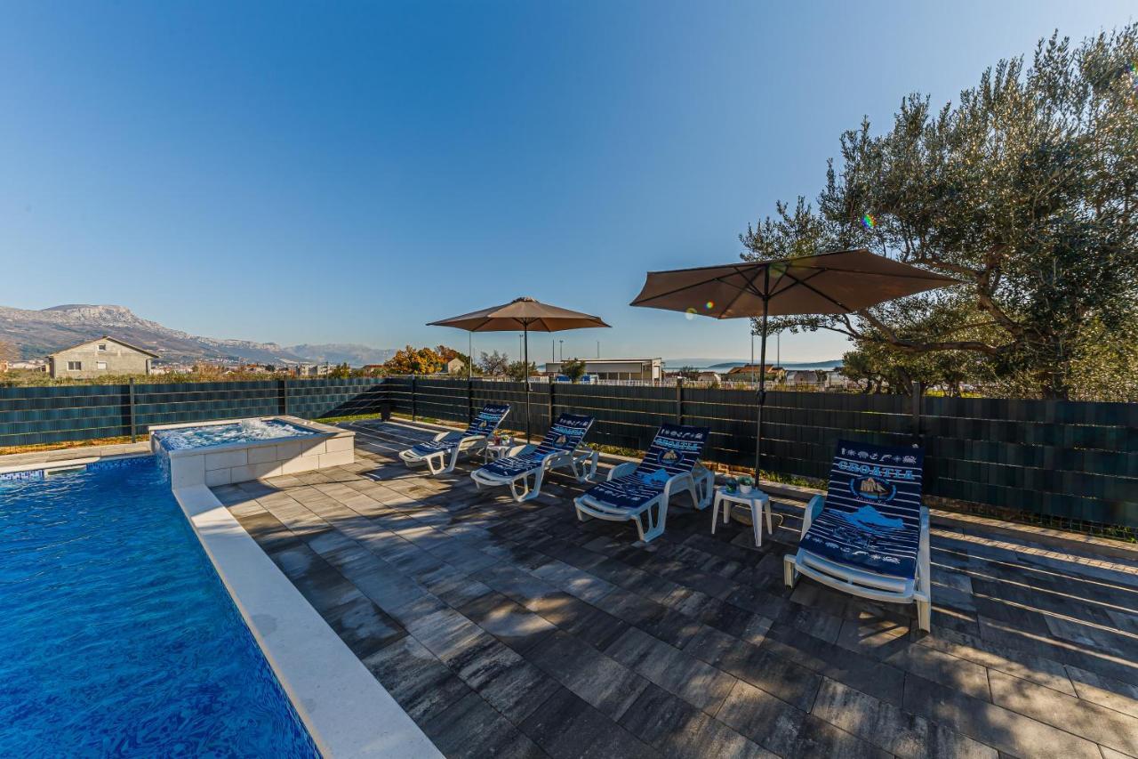 Lamarin Homestay Kastela